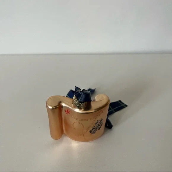 NWT Taylor Swift "August" Ornament - Picture 11 of 16